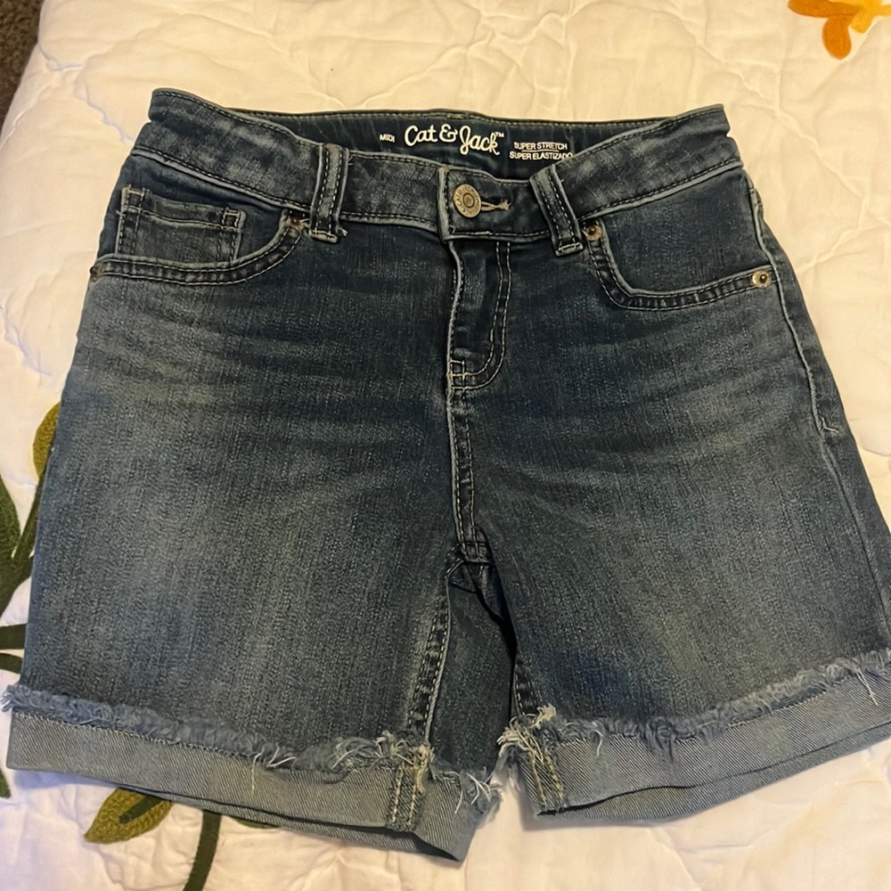 Cat & Jack MIDI shorts